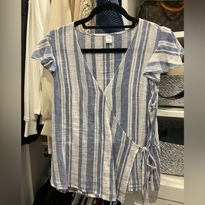 Old Navy wrap striped top